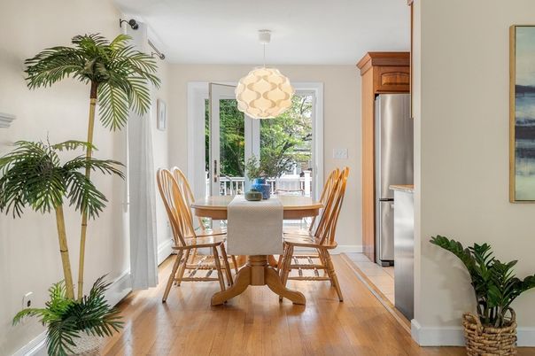 Dining room, Interior, Kitchen, Pendant Lights, Stainless Steel Appliances, Wood Texture Flooring