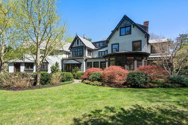 Backyard, Exterior, Facade, Tudor Revival