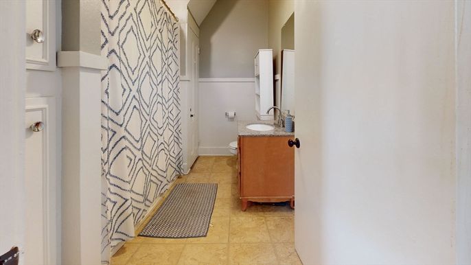 Bathroom, Interior