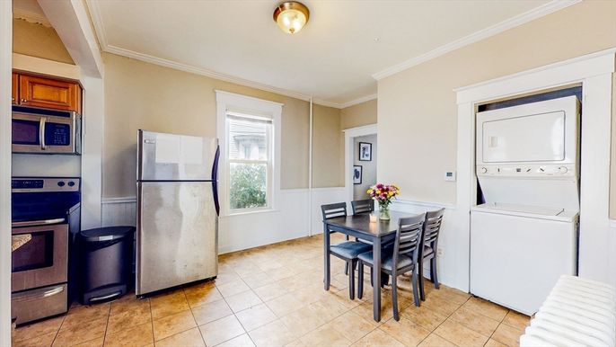 Dining room, Interior, Washer