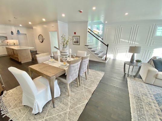 Dining room, Interior, Kitchen, Pendant Lights, Recessed Lighting, Wood Texture Flooring