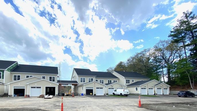 Attached, Detached Garage, Exterior, Facade, Farmhouse