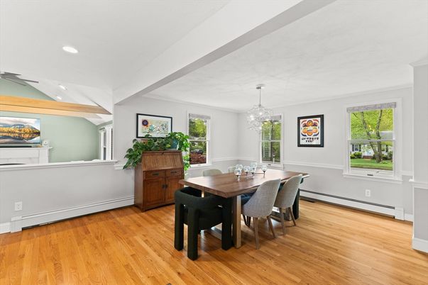 Chandelier, Dining room, Interior, Recessed Lighting, Wood Texture Flooring
