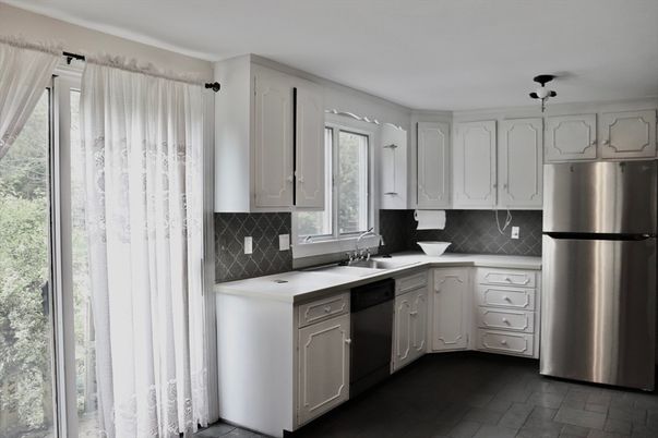 Interior, Kitchen, Stainless Steel Appliances