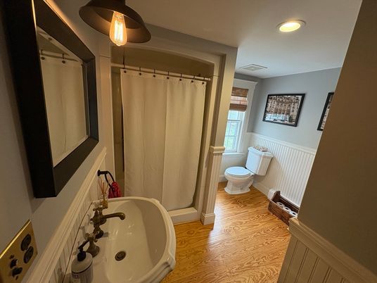 Bathroom, Interior, Recessed Lighting, Wood Texture Flooring