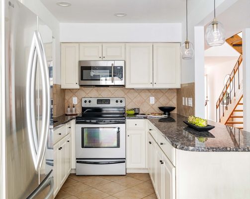 Interior, Kitchen, Pendant Lights, Recessed Lighting, Stainless Steel Appliances