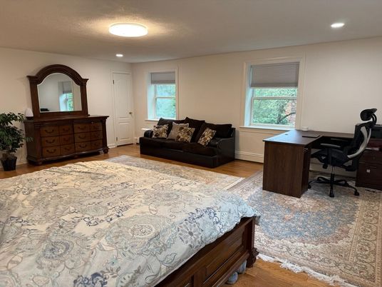 Bedroom, Home Office, Interior, Recessed Lighting, Wood Texture Flooring