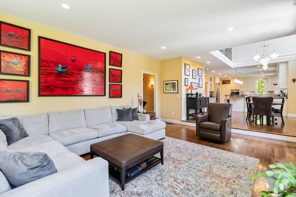 Dining room, Interior, Kitchen, Living room, Pendant Lights, Recessed Lighting, Wood Texture Flooring