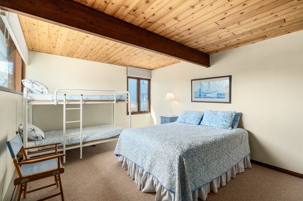 Bedroom, Interior, Wooden Beams, Wooden Ceilings