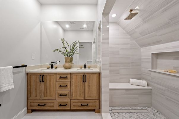 Bathroom, Dual Sink Vanities, Glass Shower, Interior, Recessed Lighting