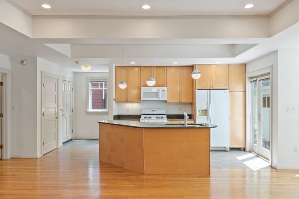 Interior, Kitchen, Pendant Lights, Recessed Lighting, Wood Texture Flooring