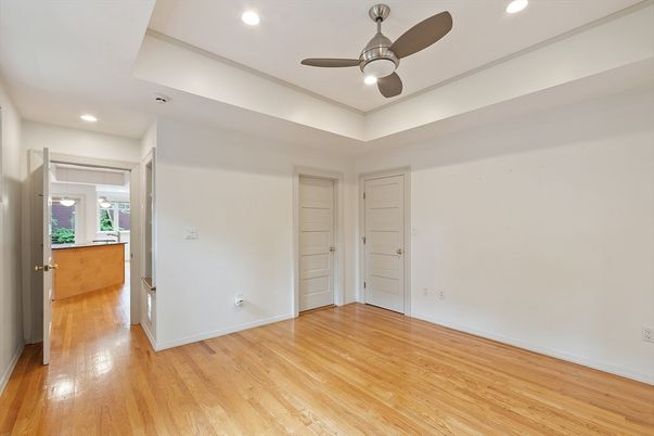 Empty room, Interior, Recessed Lighting, Wood Texture Flooring