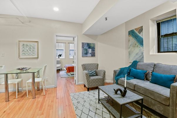 Dining room, Interior, Living room, Recessed Lighting, Wood Texture Flooring