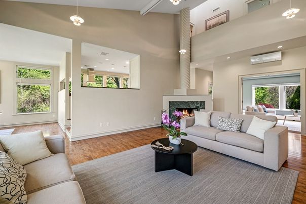 Fireplace, Interior, Living room, Pendant Lights, Recessed Lighting, Wood Texture Flooring