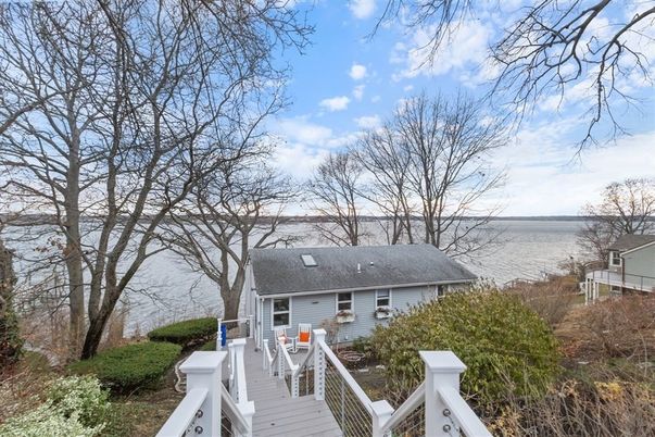 Exterior, Water