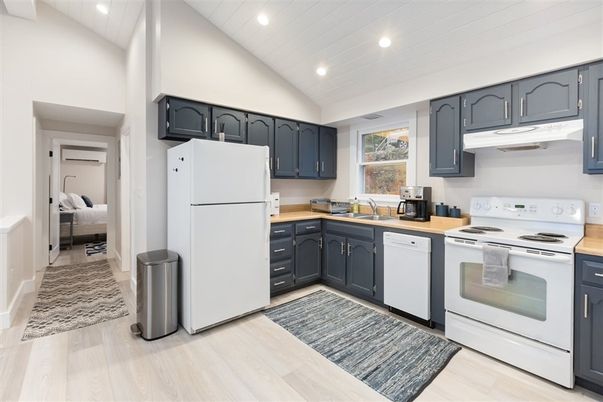 Interior, Kitchen, Recessed Lighting, Wood Texture Flooring