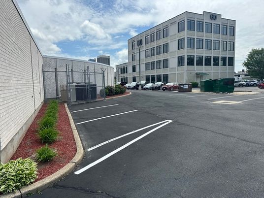 Exterior, Facade, Highrise