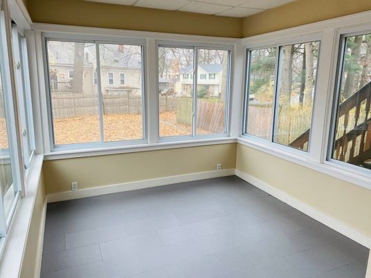 Empty room, Interior, Sun Room