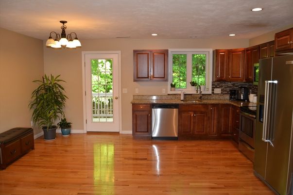 Chandelier, Interior, Kitchen, Recessed Lighting, Stainless Steel Appliances, Wood Texture Flooring