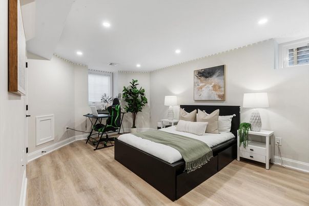 Bedroom, Interior, Recessed Lighting, Wood Texture Flooring