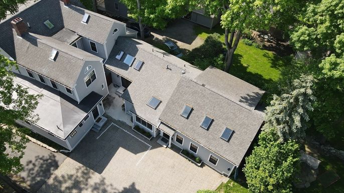 Exterior, Drone