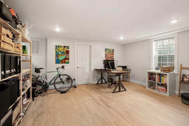 Home Office, Interior, Recessed Lighting, Wood Texture Flooring