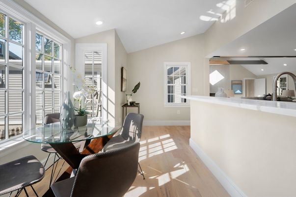 Dining room, Interior, Kitchen, Recessed Lighting, Wood Texture Flooring