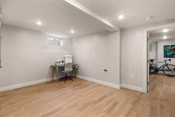 Home Office, Interior, Recessed Lighting, Wood Texture Flooring