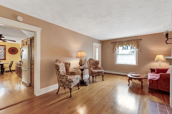 Dining room, Interior, Living room, Wood Texture Flooring