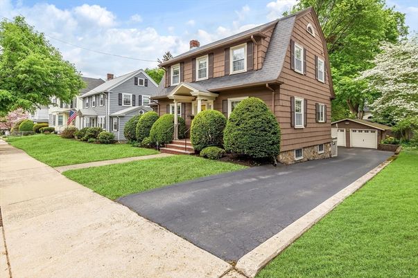 Detached Garage, Exterior, Facade, American Foursquare