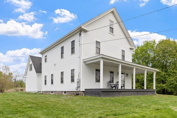 Backyard, Exterior, Facade, Farmhouse