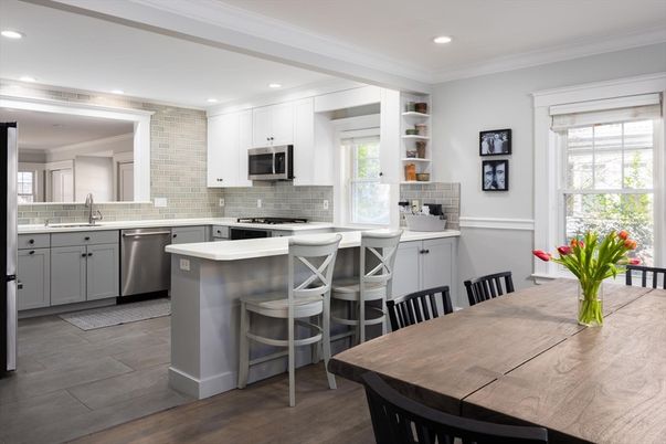 Dining room, Interior, Kitchen, Recessed Lighting, Stainless Steel Appliances, Wood Texture Flooring