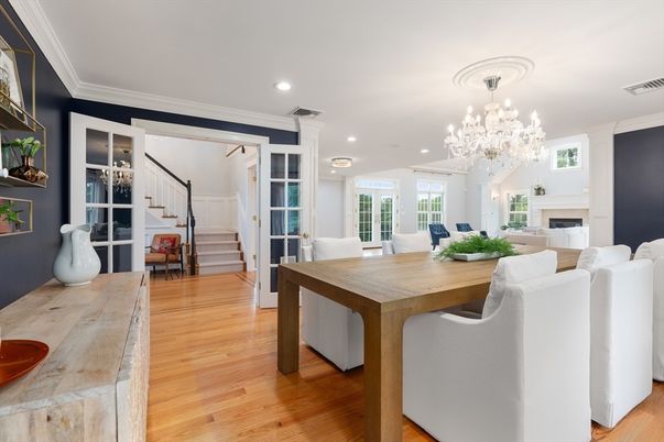 Chandelier, Dining room, Fireplace, Interior, Recessed Lighting, Wood Texture Flooring