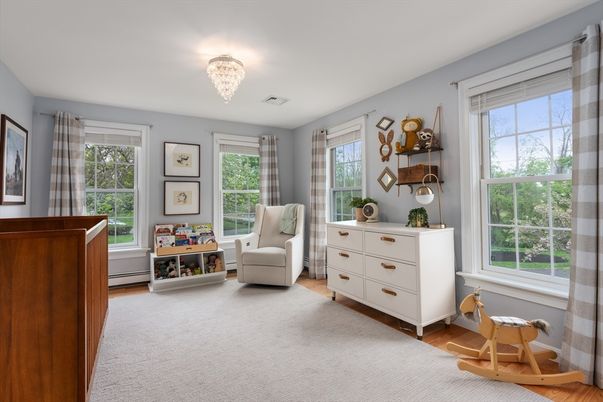 Chandelier, Interior, Wood Texture Flooring