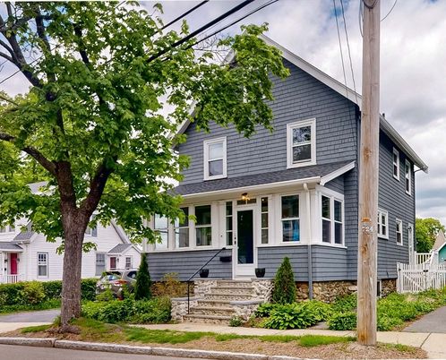 Exterior, Facade, Queen Anne Victorian