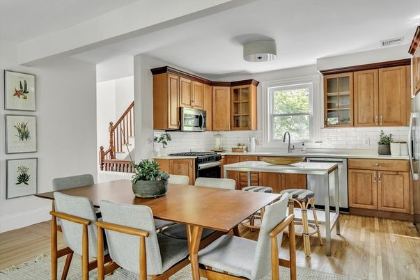 Dining room, Interior, Kitchen, Stainless Steel Appliances, Wood Texture Flooring