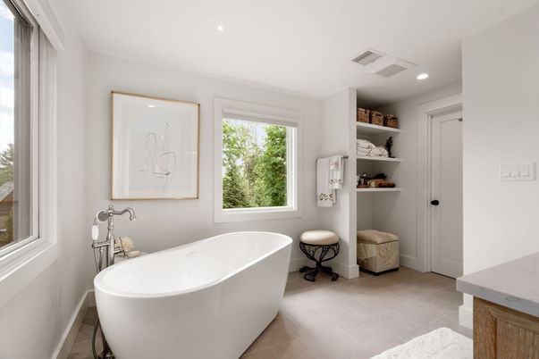 Bathroom, Free Standing Baths, Interior, Recessed Lighting