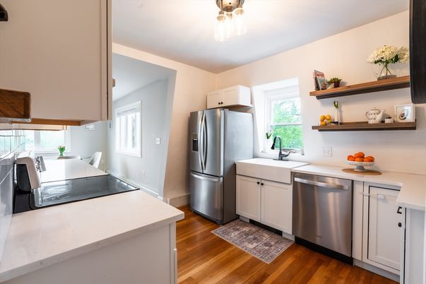 Dining room, Interior, Kitchen, Stainless Steel Appliances, Wood Texture Flooring