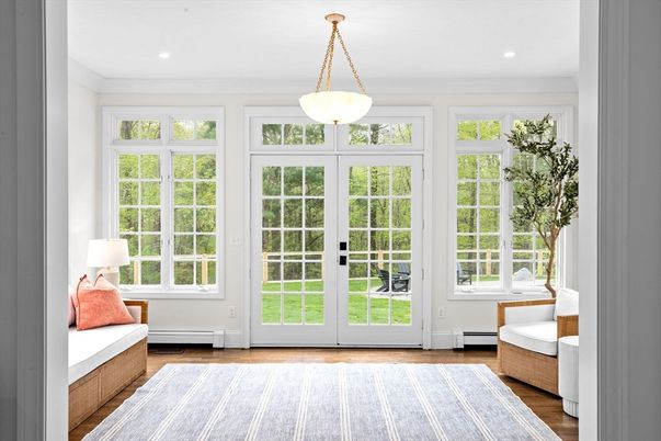 Interior, Pendant Lights, Recessed Lighting, Wood Texture Flooring