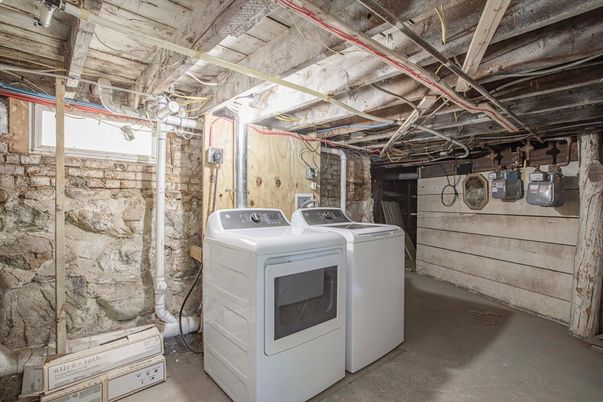 Interior, Washer