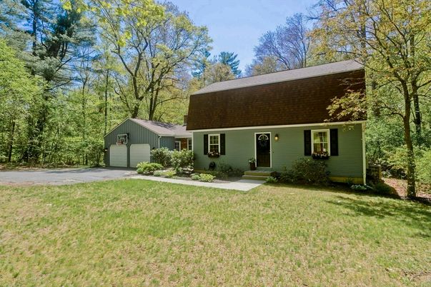 Attached, Backyard, Exterior, Facade, Cape Cod