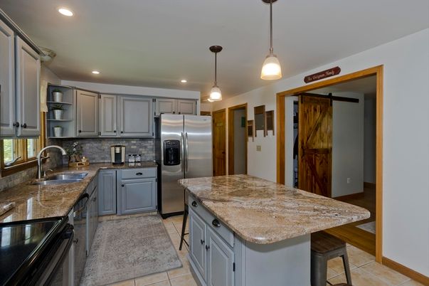 Interior, Kitchen, Pendant Lights, Recessed Lighting, Stainless Steel Appliances