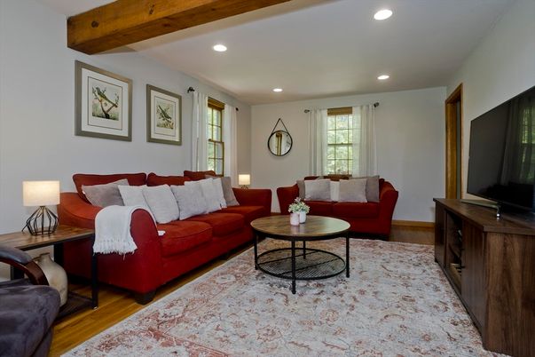 Interior, Living room, Recessed Lighting, Wooden Beams, Wood Texture Flooring