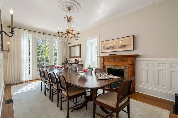 Chandelier, Dining room, Fireplace, Interior, Wood Texture Flooring