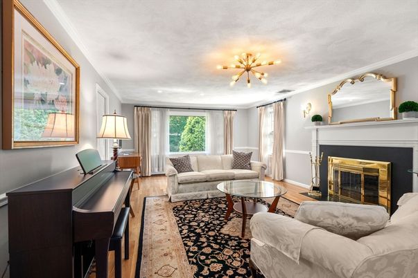 Fireplace, Interior, Living room, Pendant Lights, Piano, Wood Texture Flooring