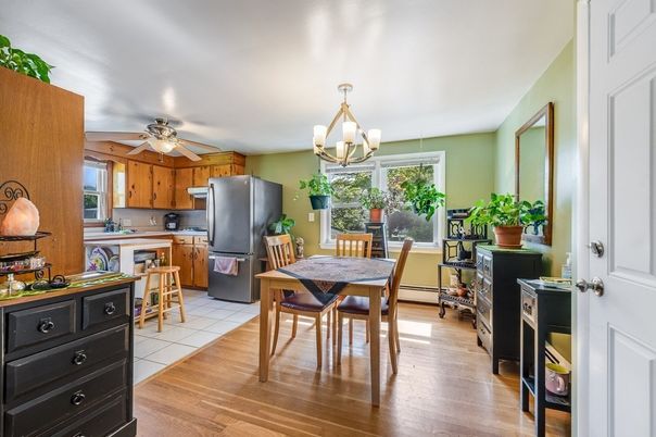 Chandelier, Dining room, Interior, Kitchen, Wood Texture Flooring
