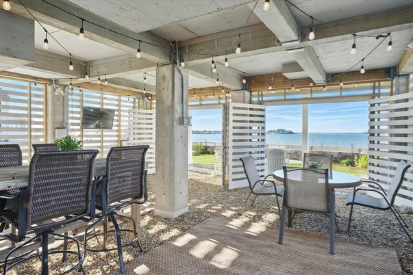Dining room, Interior, Water