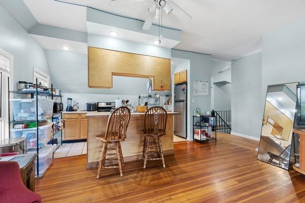 Interior, Kitchen, Recessed Lighting, Wood Texture Flooring