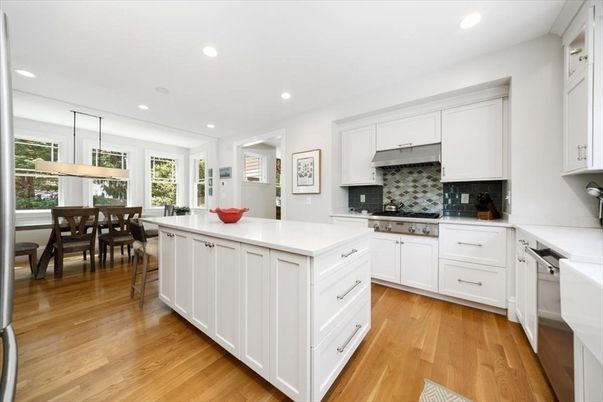 Dining room, Interior, Kitchen, Pendant Lights, Recessed Lighting, Stainless Steel Appliances, Wood Texture Flooring
