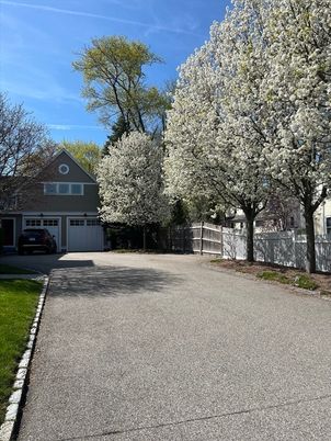 Backyard, Exterior, Facade, Queen Anne Victorian